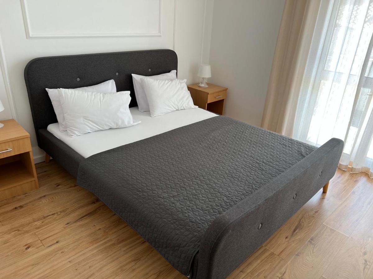 Apartments Mrdak Бар Экстерьер фото