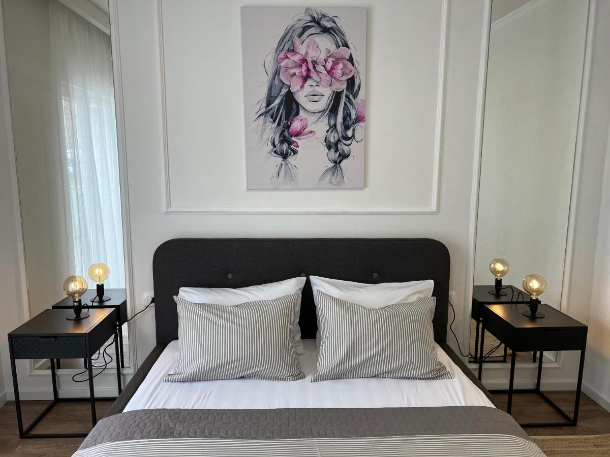 Apartments Mrdak Бар Экстерьер фото