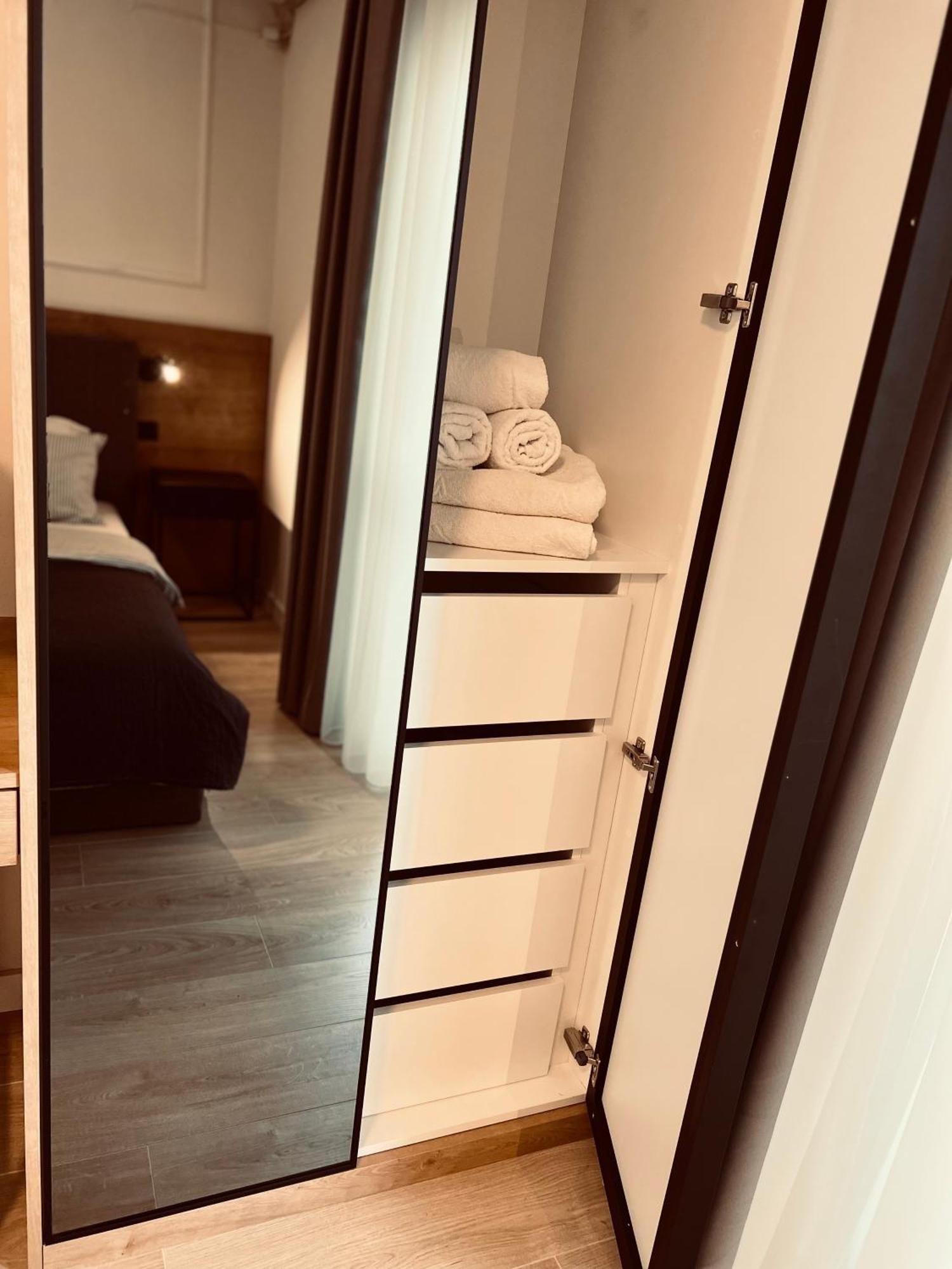 Apartments Mrdak Бар Экстерьер фото