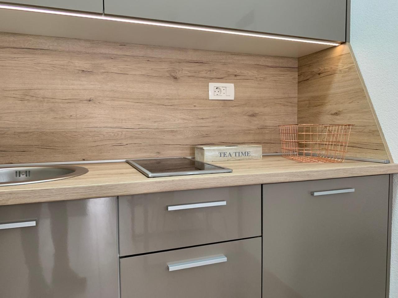 Apartments Mrdak Бар Экстерьер фото