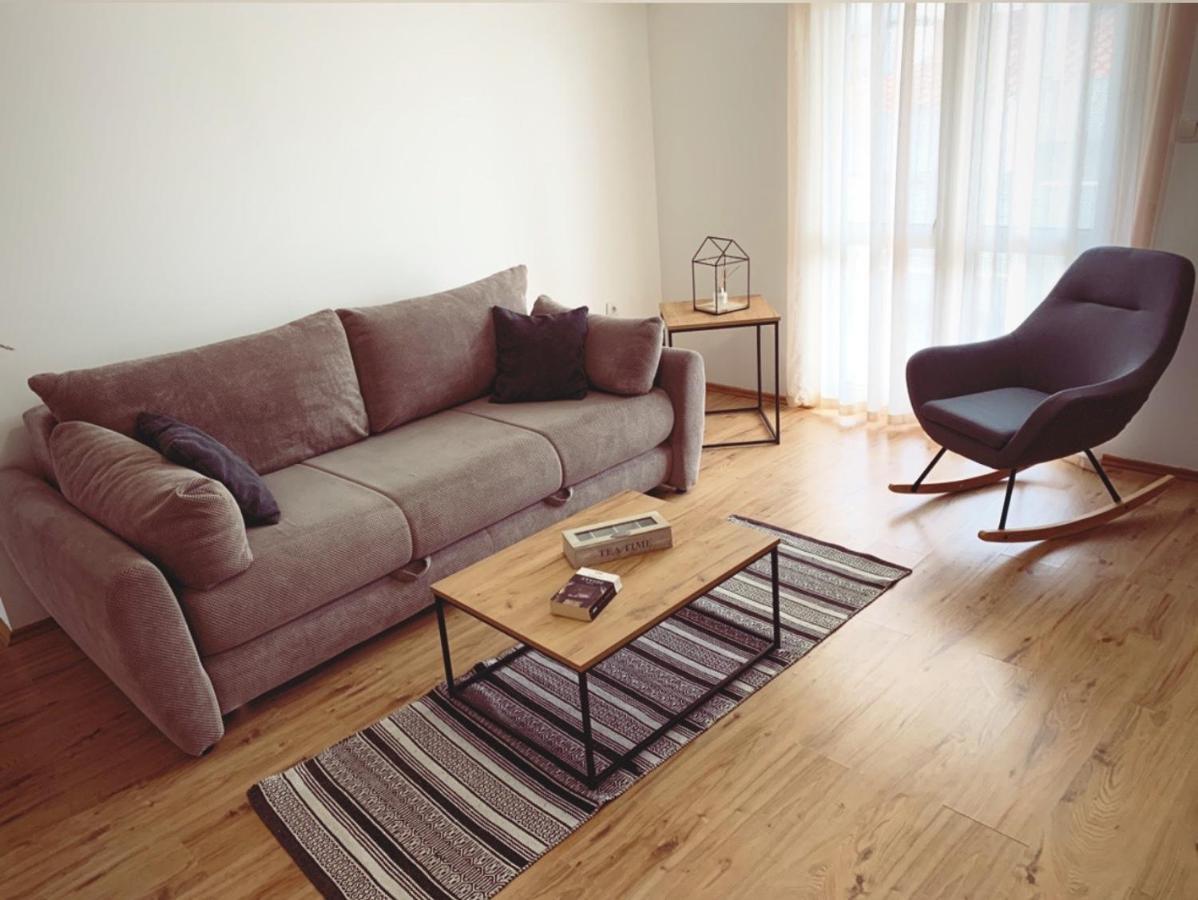 Apartments Mrdak Бар Экстерьер фото